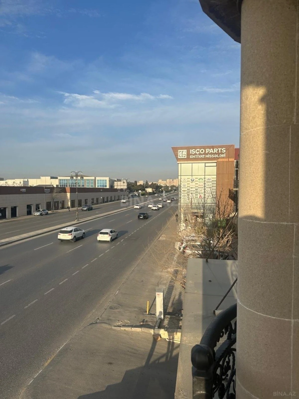 Kirayə verilir obyekt 350 m²