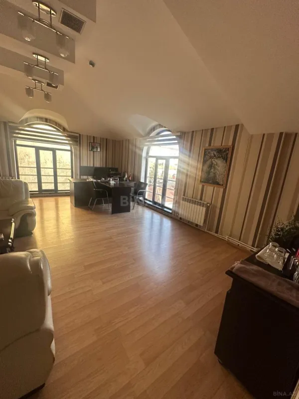 Kirayə verilir obyekt 350 m²