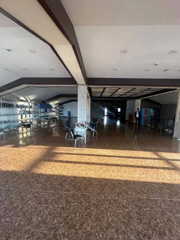 Kirayə verilir obyekt 350 m²