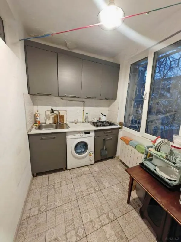Satılır 2 otaqlı mənzil 44 m²