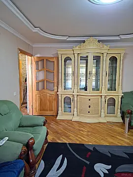 Kirayə verilir 4 otaqlı mənzil 110 m²
