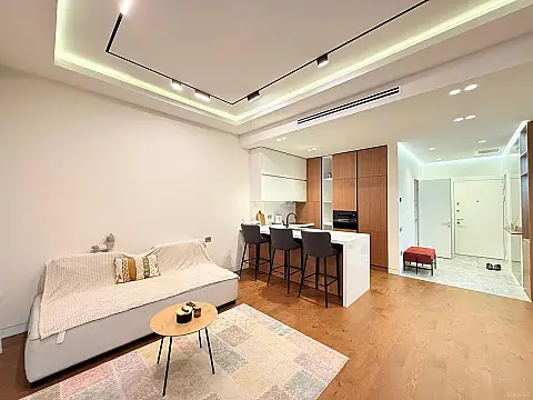 Satılır 3 otaqlı mənzil 93 m²