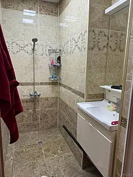Kirayə verilir 3 otaqlı mənzil 110 m²