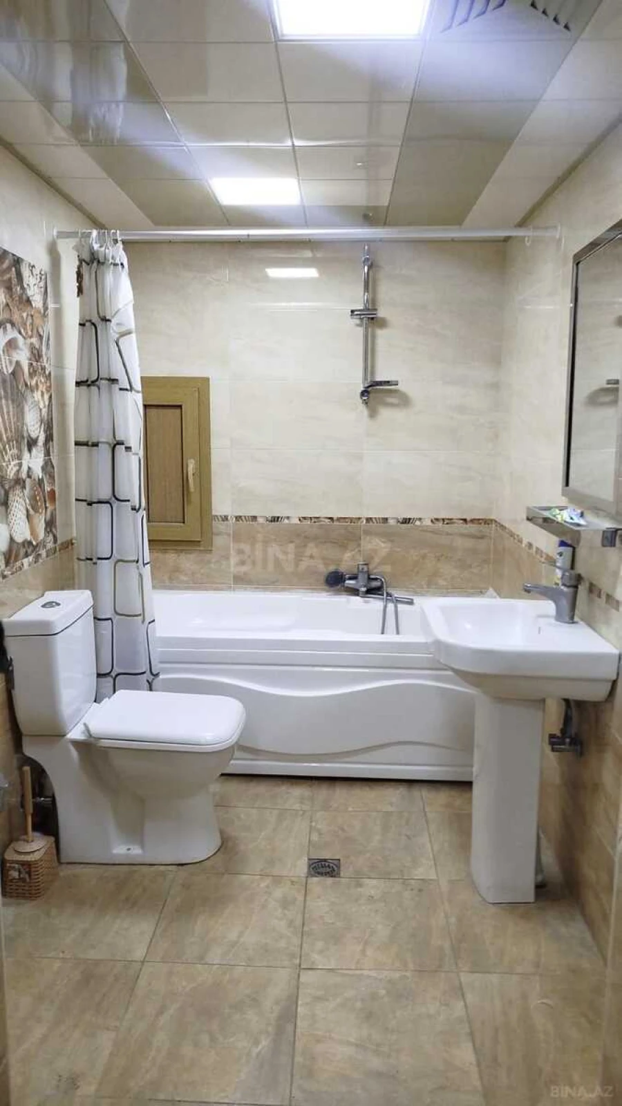 Kirayə verilir 2 otaqlı mənzil 65 m²