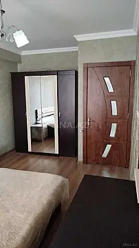 Kirayə verilir 2 otaqlı mənzil 65 m²