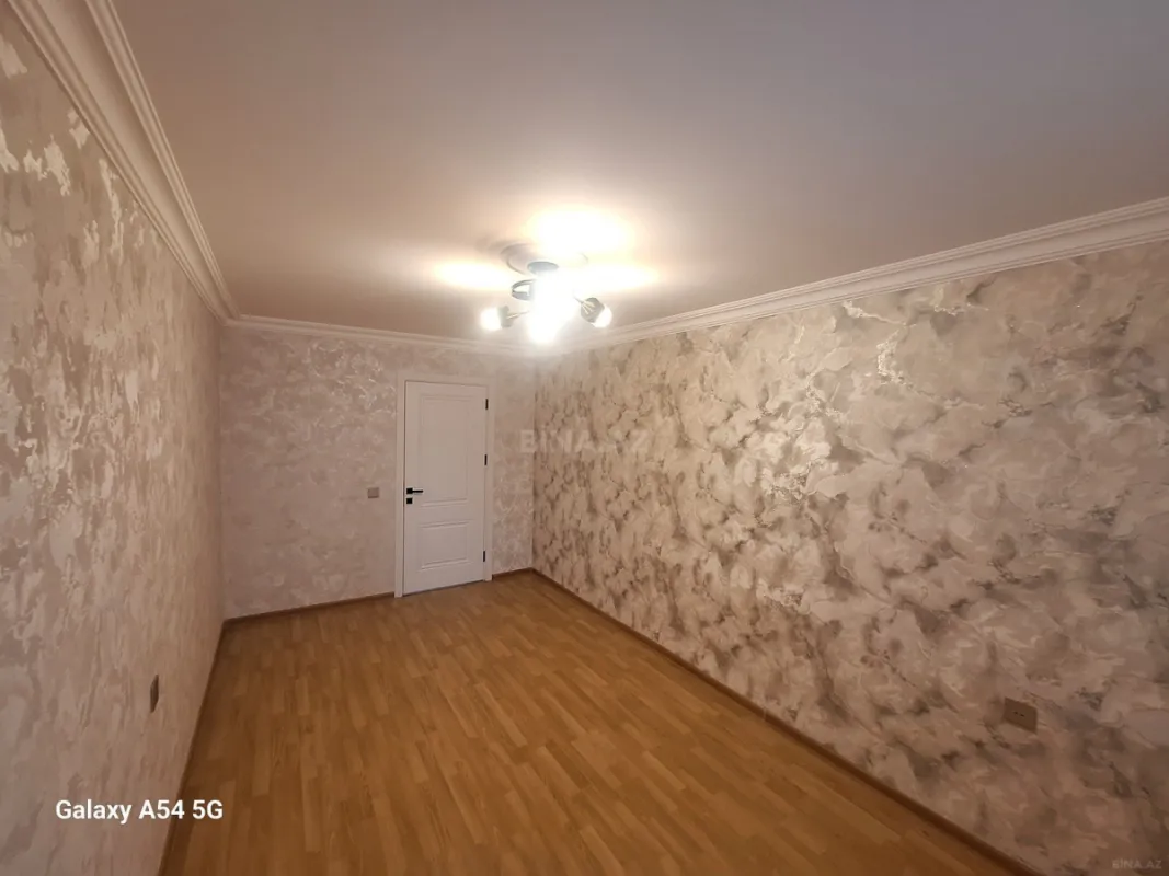Satılır 3 otaqlı mənzil 70 m²