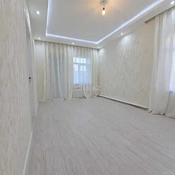 Satılır 2 otaqlı mənzil 42 m²