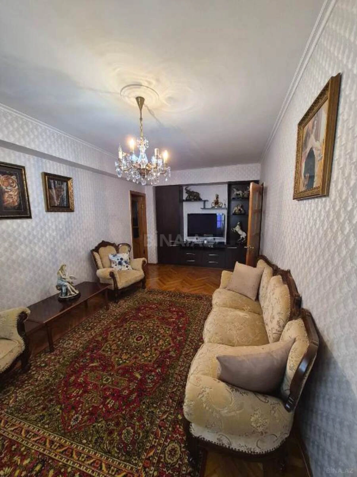 Satılır 4 otaqlı mənzil 117 m²