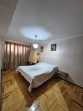 Satılır 4 otaqlı mənzil 117 m²