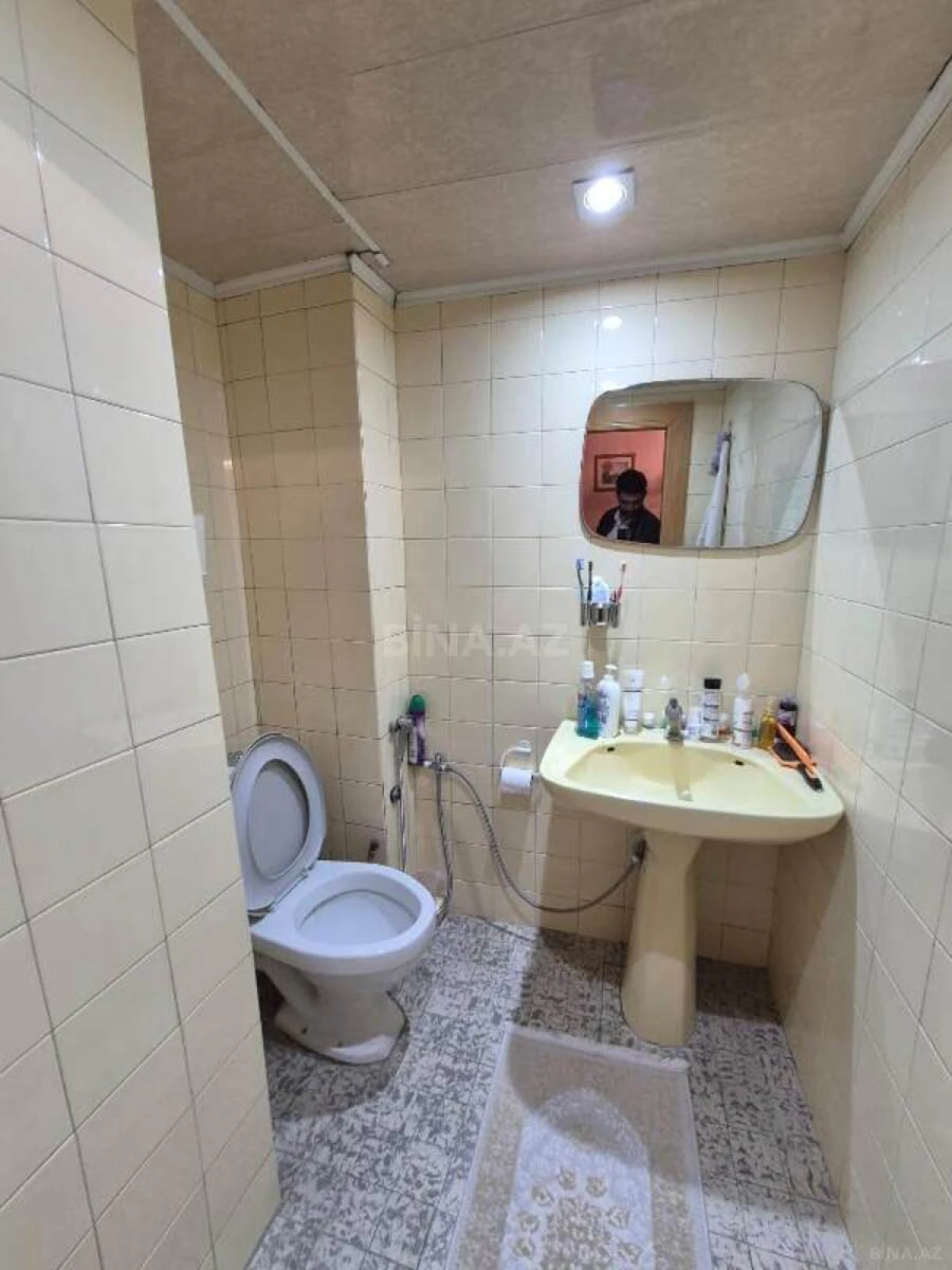 Satılır 4 otaqlı mənzil 117 m²