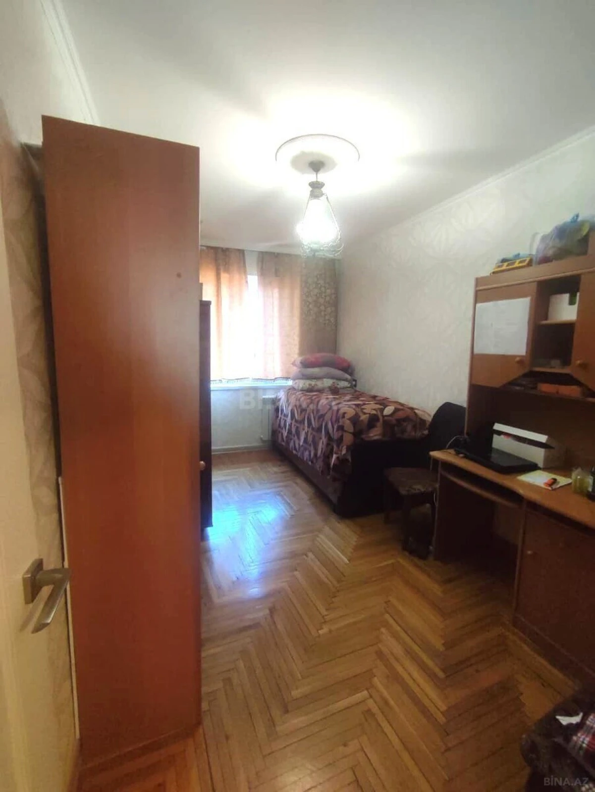 Satılır 4 otaqlı mənzil 75 m²