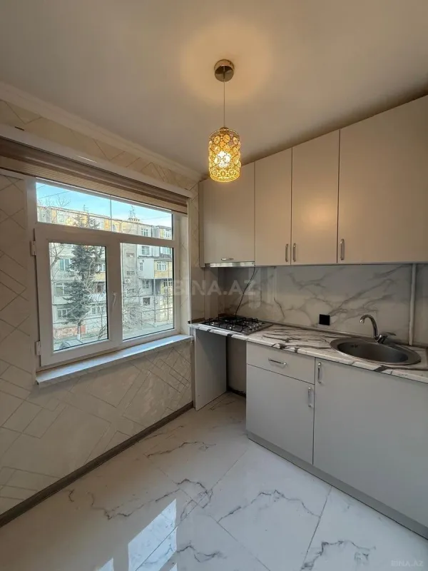 Kirayə verilir 2 otaqlı mənzil 50 m²