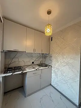 Kirayə verilir 2 otaqlı mənzil 50 m²