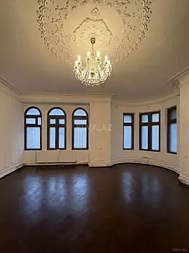 Kirayə verilir obyekt 160 m² — Bakı 160.00 m²