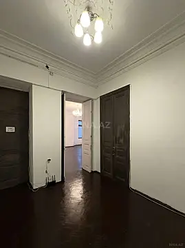 Kirayə verilir obyekt 160 m²