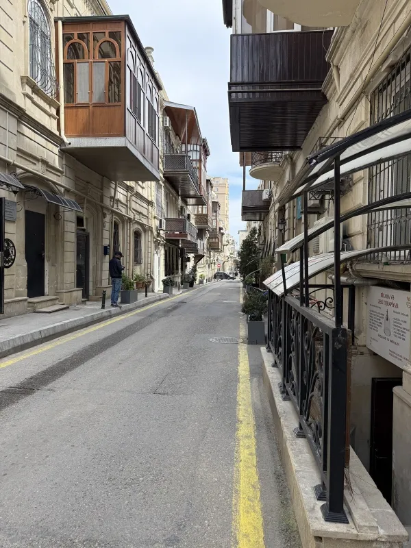 Satılır obyekt 85 m²