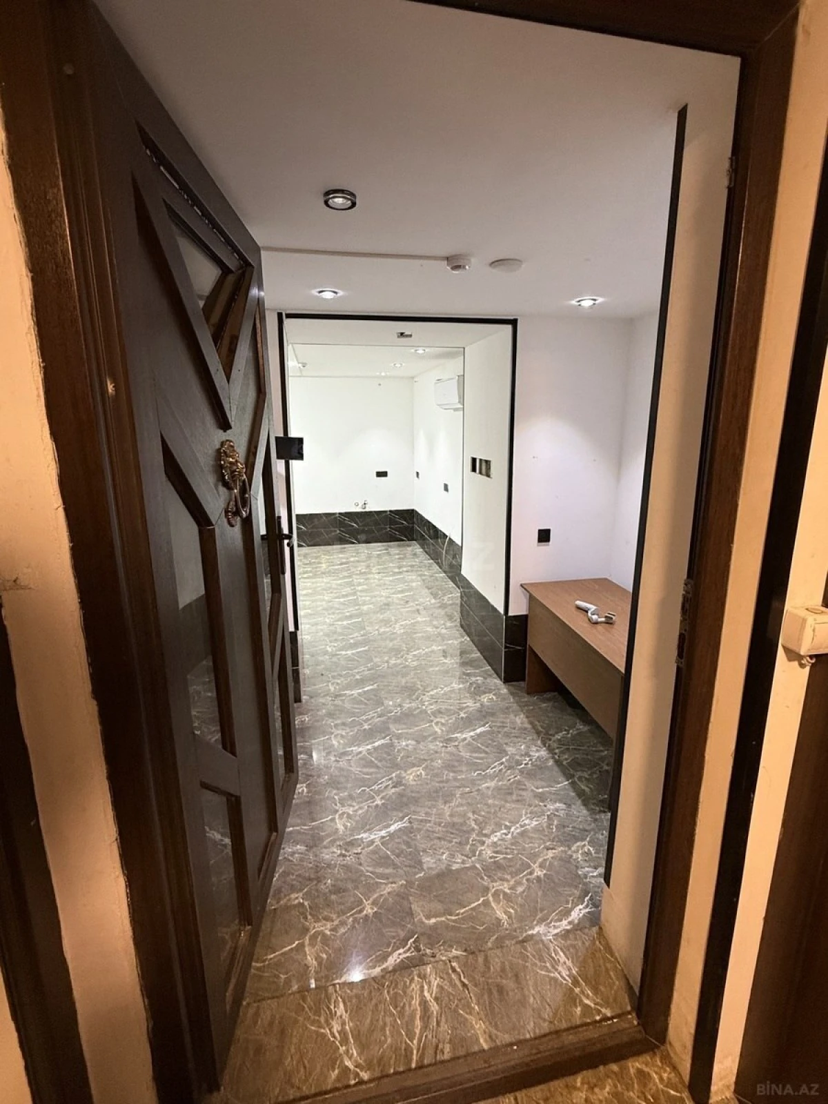 Satılır obyekt 85 m²