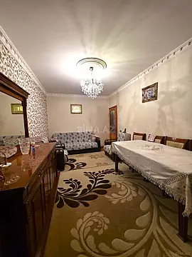 Satılır 6 otaqlı mənzil 132 m²