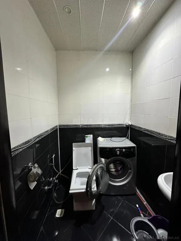 Kirayə verilir 3 otaqlı mənzil 118 m²