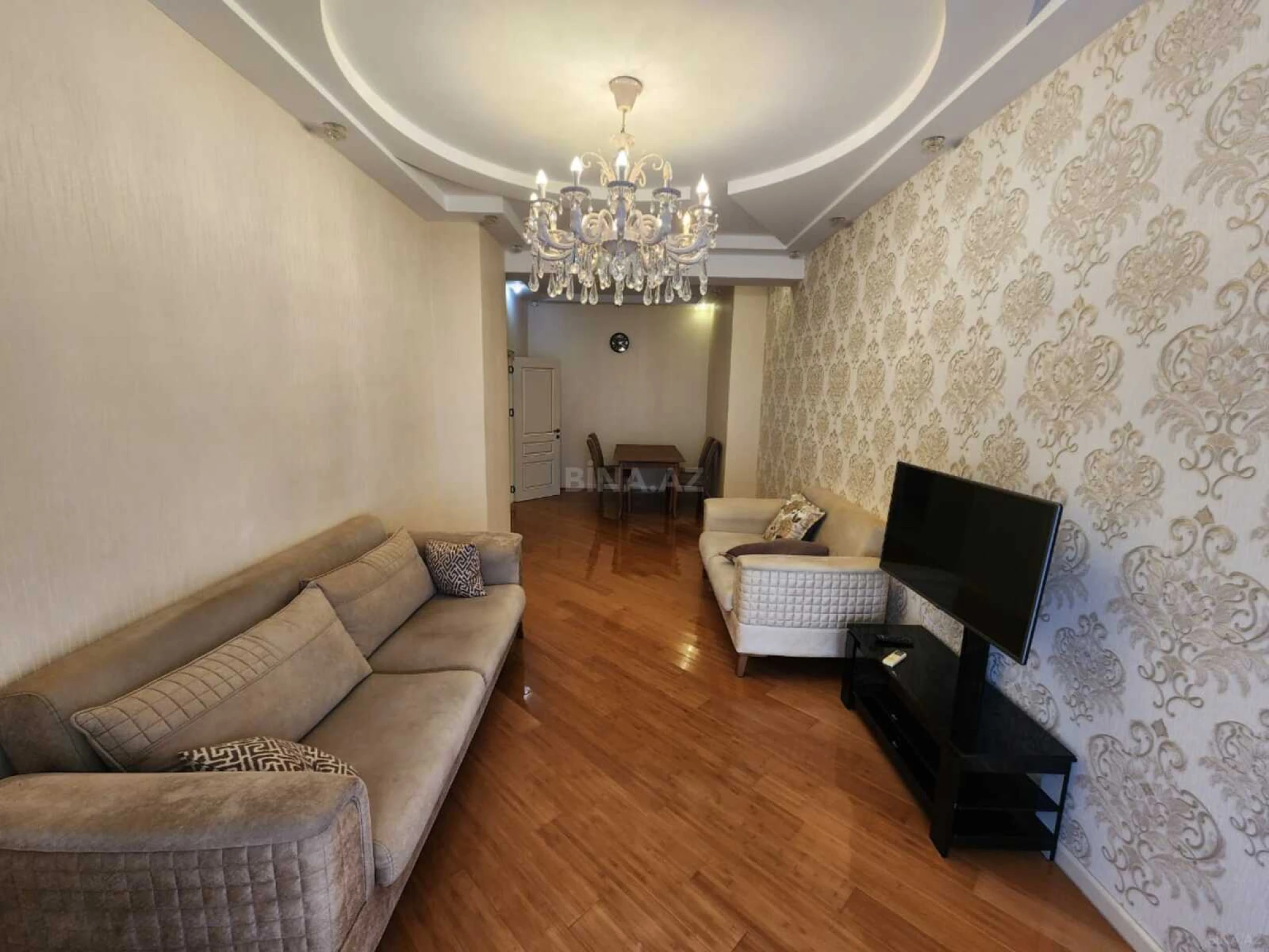 Kirayə verilir 3 otaqlı mənzil 106 m²