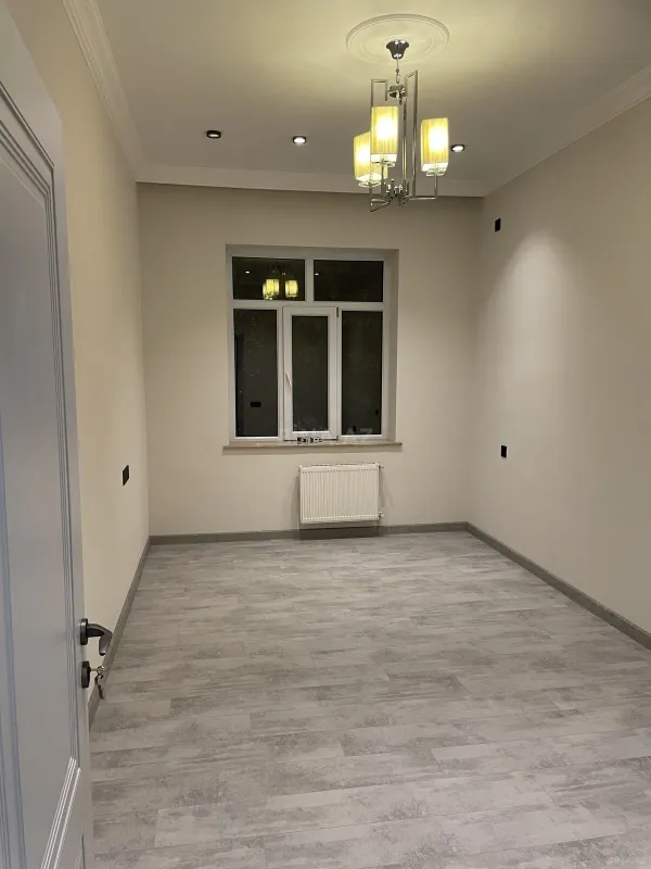 Satılır 4 otaqlı həyət evi 140 m²