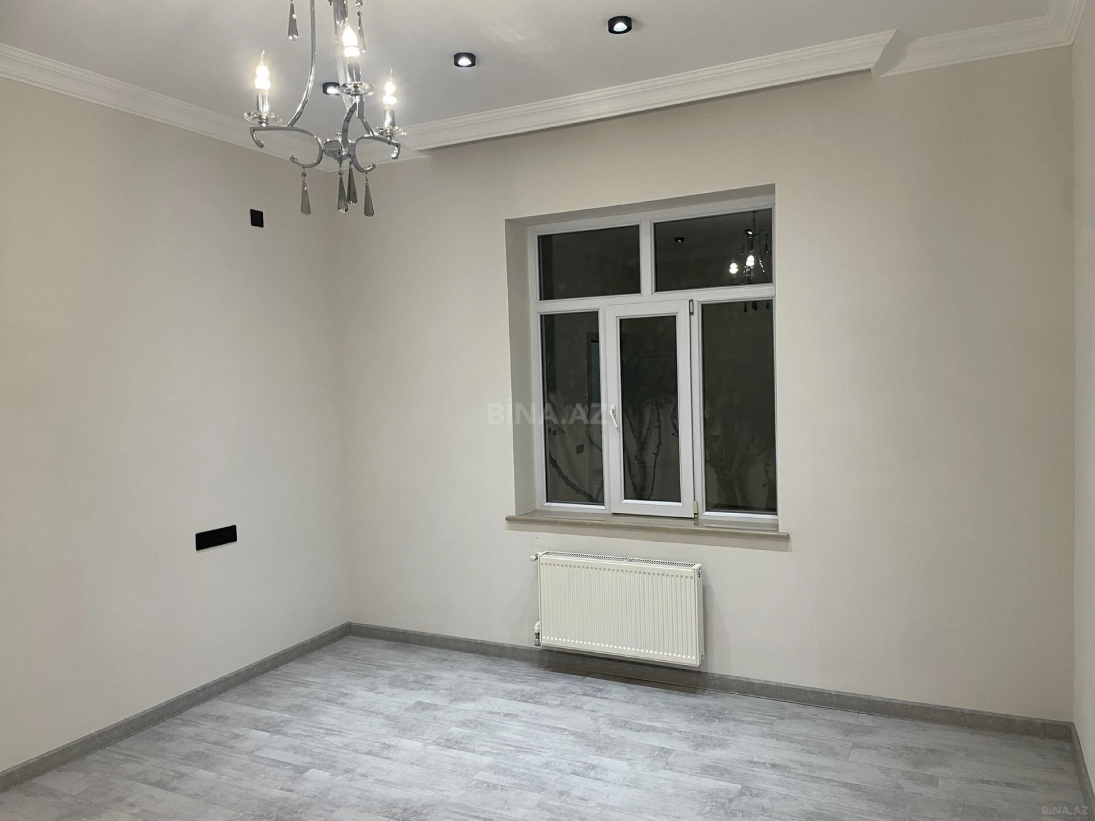 Satılır 4 otaqlı həyət evi 140 m²