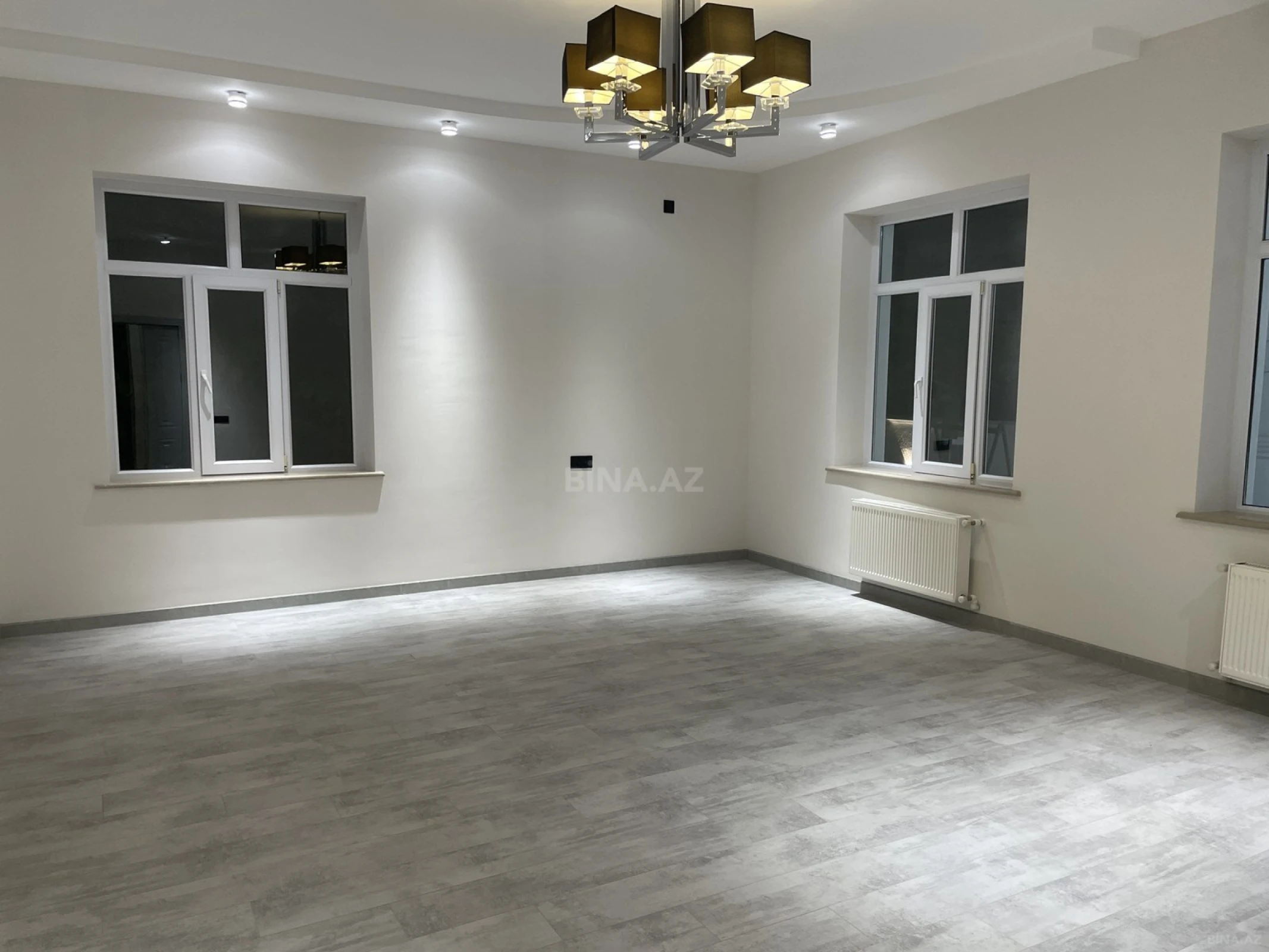 Satılır 4 otaqlı həyət evi 140 m²