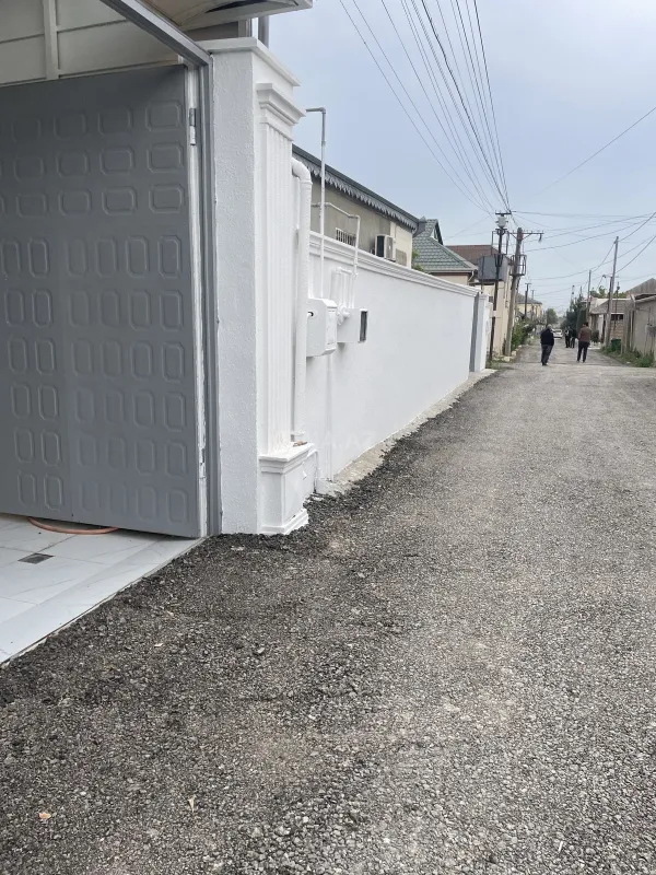 Satılır 4 otaqlı həyət evi 140 m²