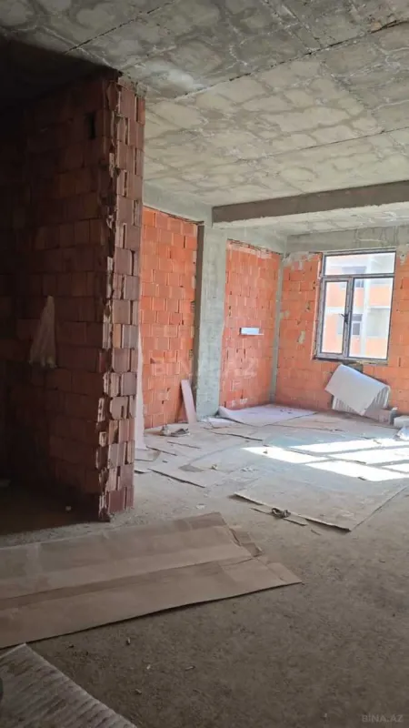 Satılır 2 otaqlı mənzil 56 m²
