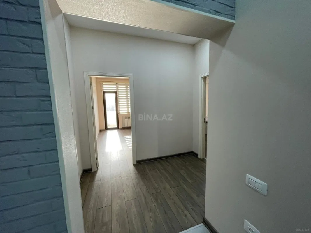 Kirayə verilir 3 otaqlı mənzil 140 m²