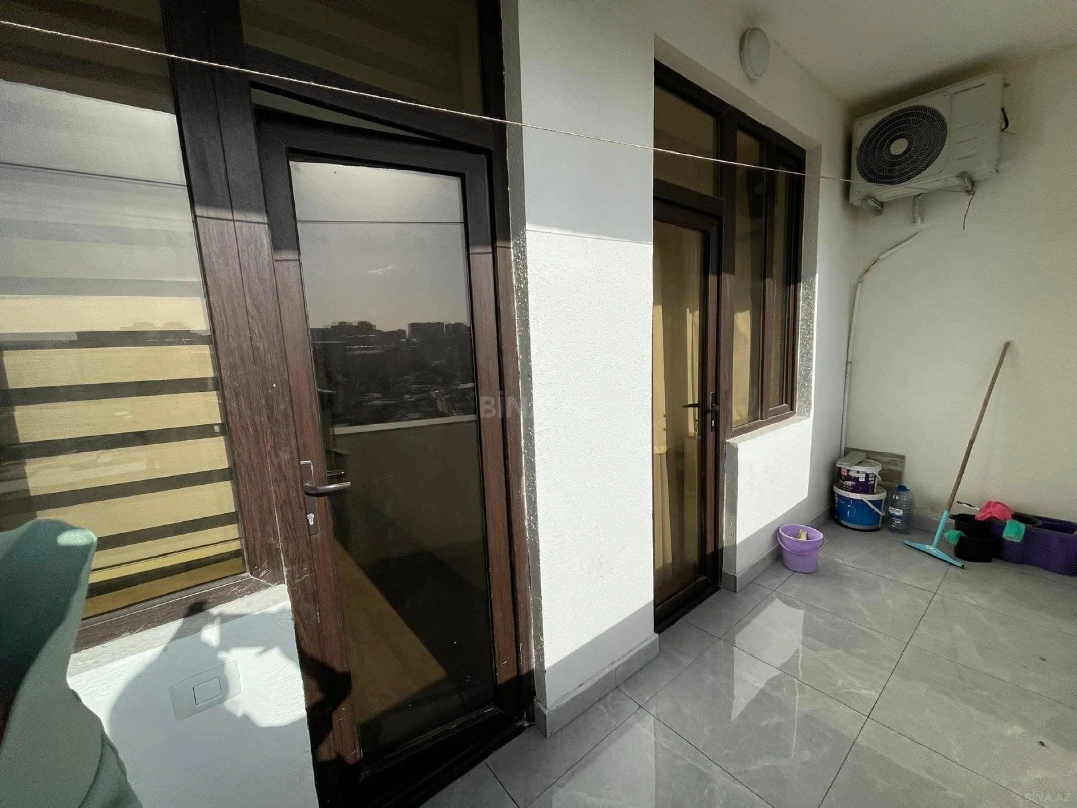 Kirayə verilir 3 otaqlı mənzil 140 m²