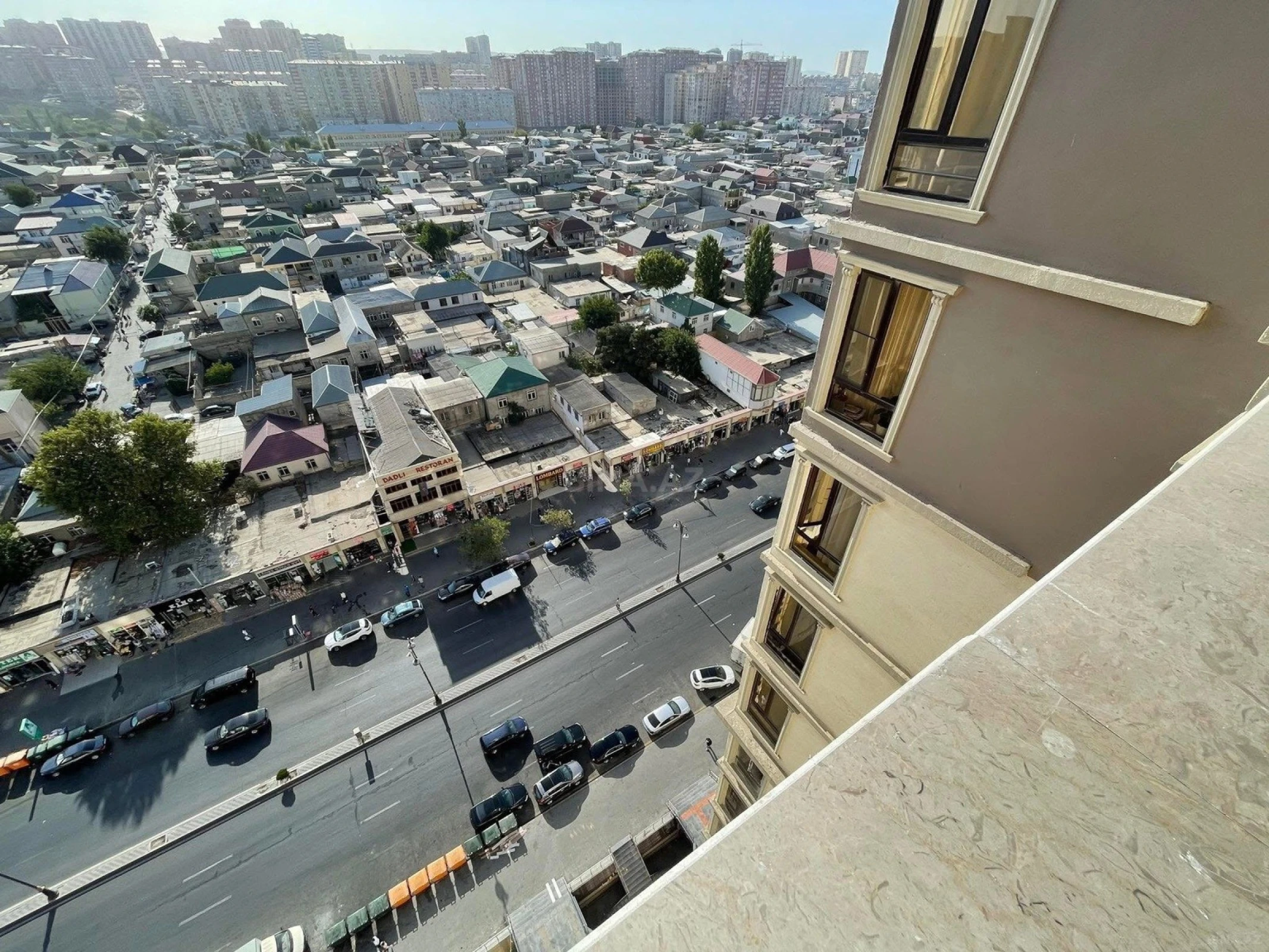 Kirayə verilir 3 otaqlı mənzil 140 m²