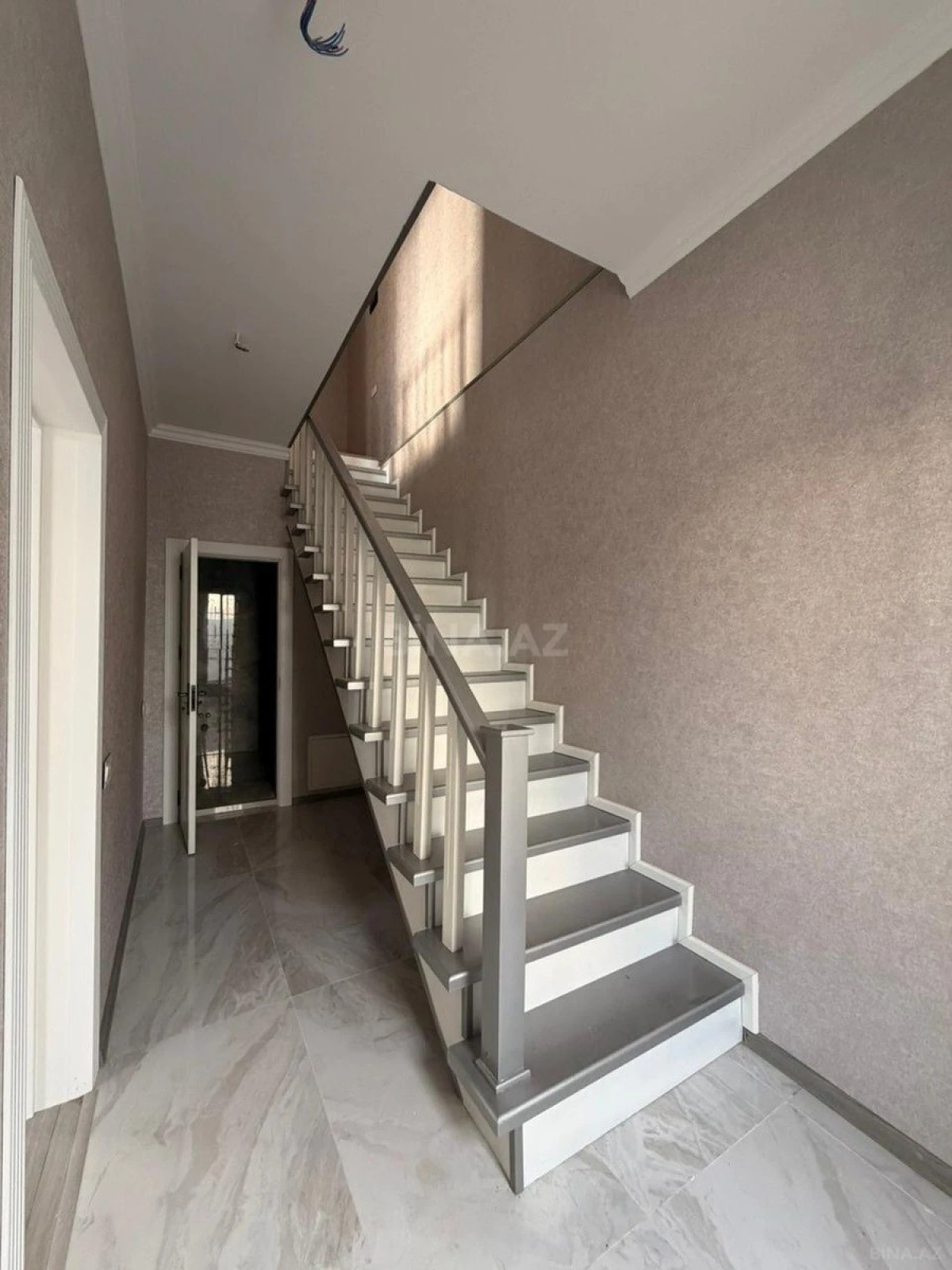 Satılır 3 otaqlı həyət evi 98 m²