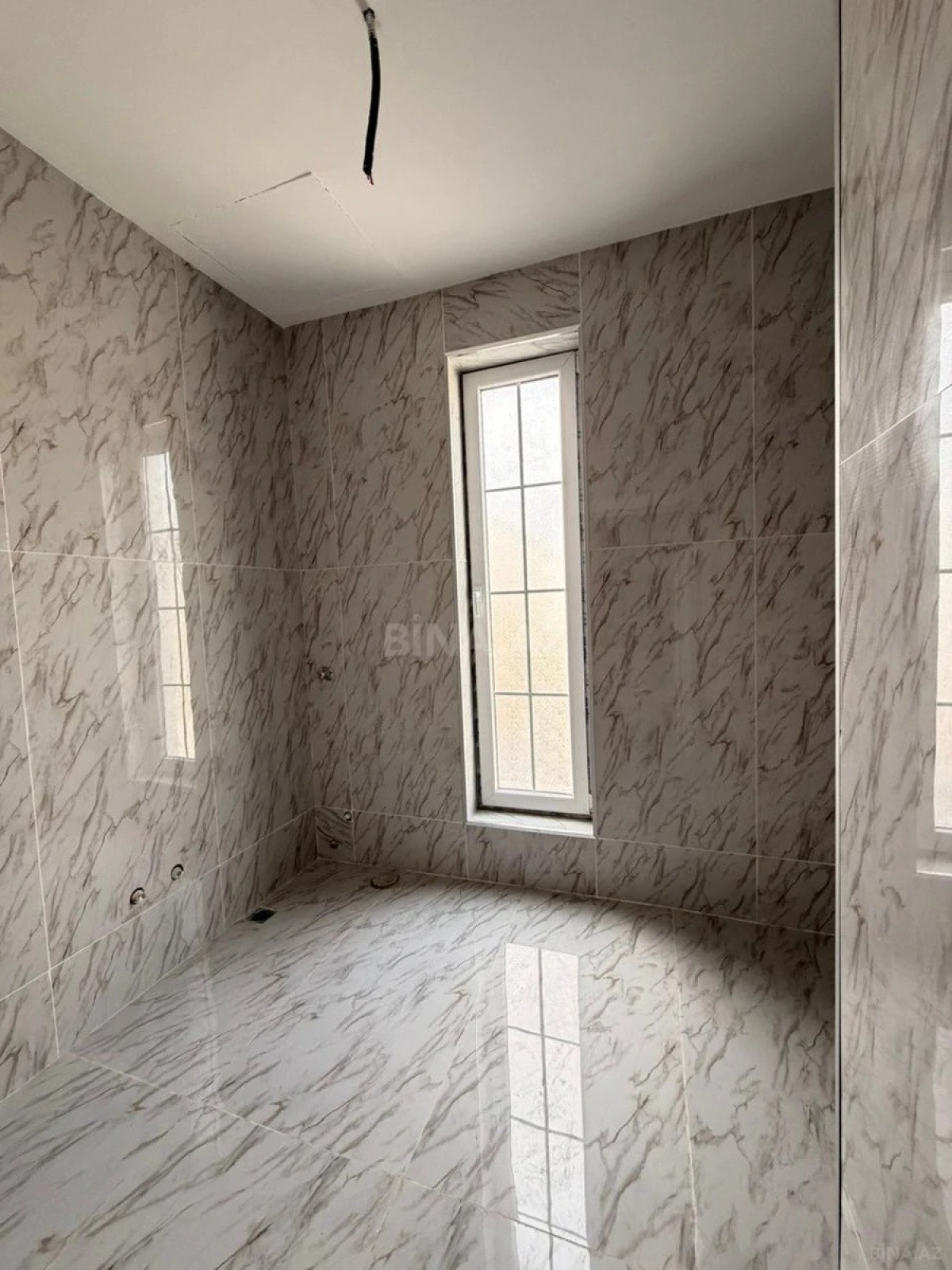 Satılır 3 otaqlı həyət evi 98 m²