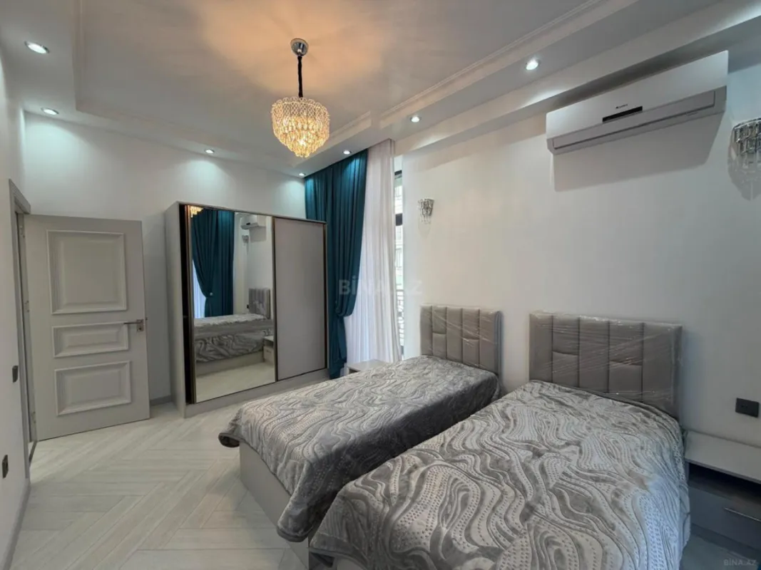 Kirayə verilir 3 otaqlı mənzil 140 m²