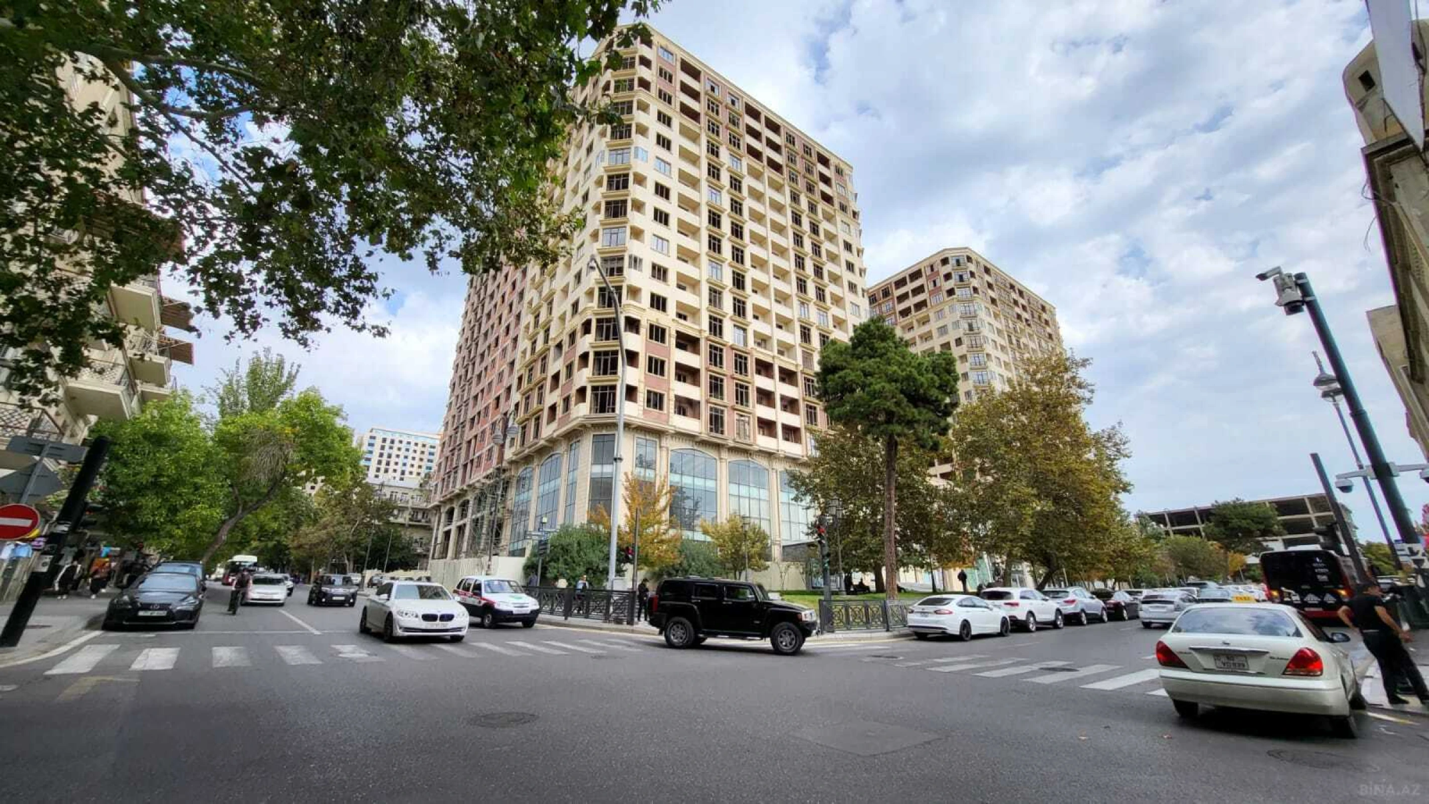 Satılır 3 otaqlı mənzil 100 m²