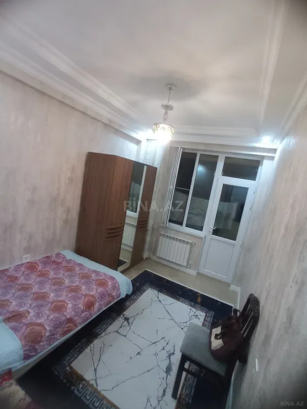Satılır 4 otaqlı mənzil 108 m²