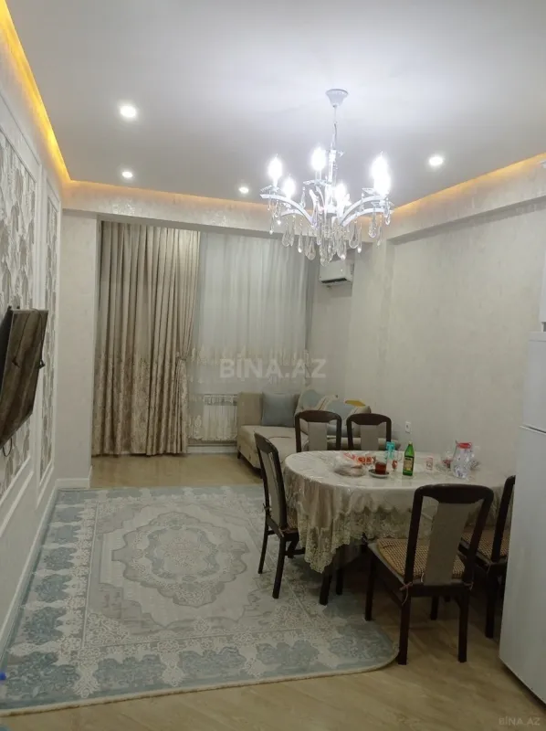 Satılır 4 otaqlı mənzil 108 m²