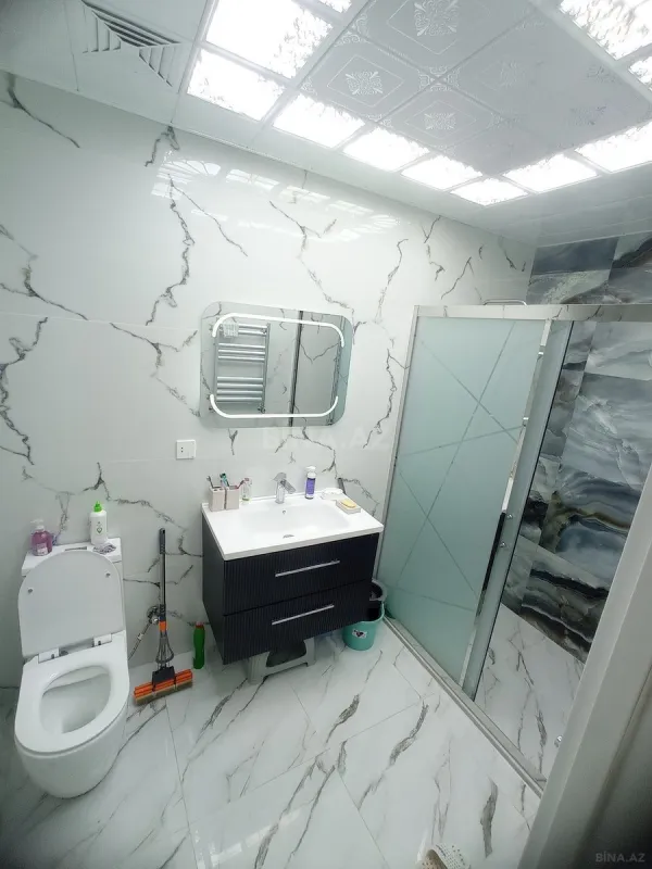 Satılır 4 otaqlı mənzil 108 m²