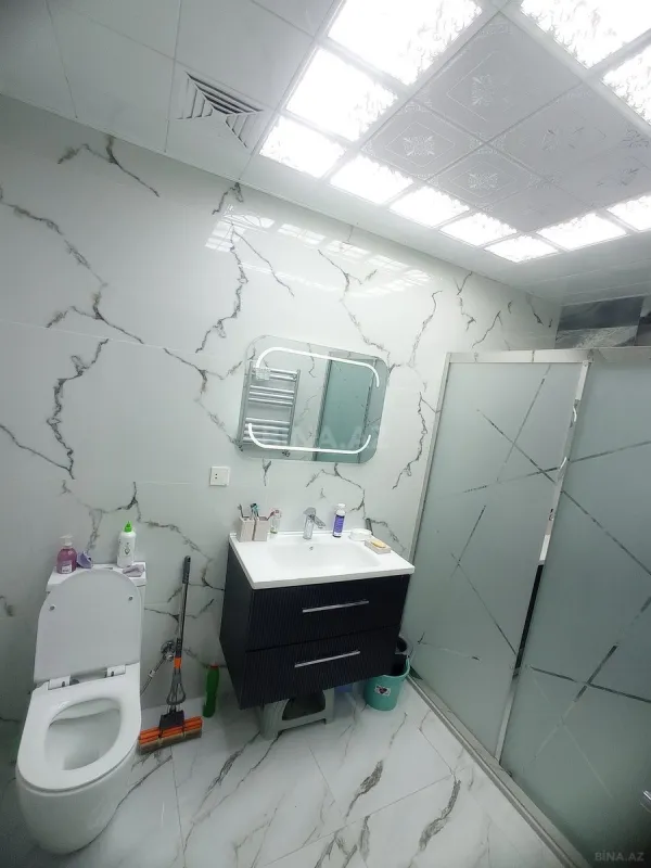 Satılır 4 otaqlı mənzil 108 m²