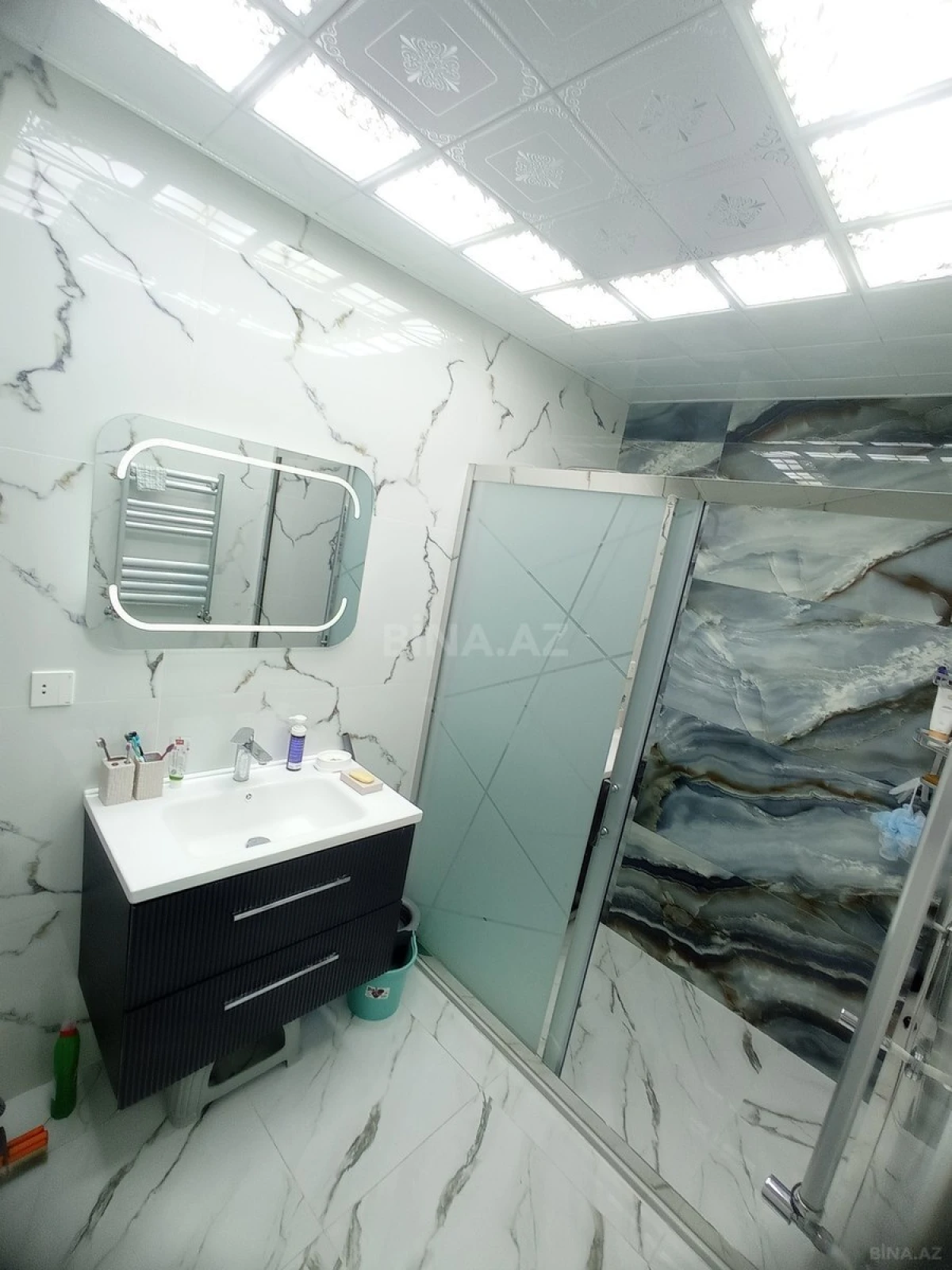 Satılır 4 otaqlı mənzil 108 m²