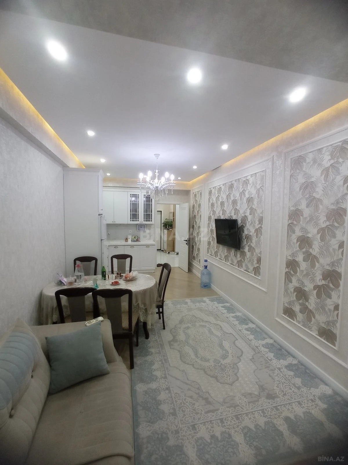 Satılır 4 otaqlı mənzil 108 m²