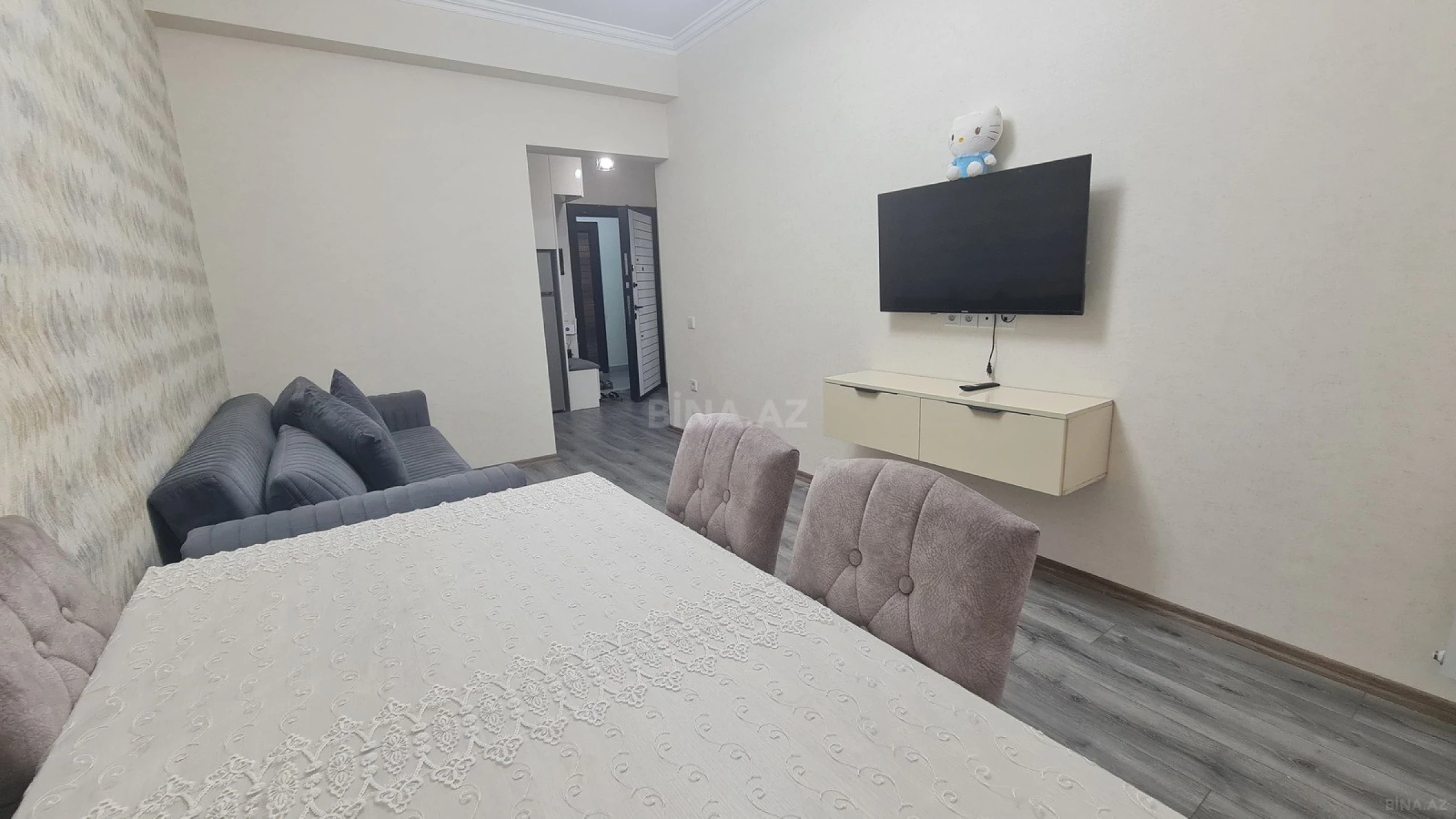 Kirayə verilir 2 otaqlı mənzil 50 m²