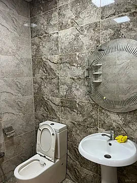 Kirayə verilir 2 otaqlı mənzil 70 m²