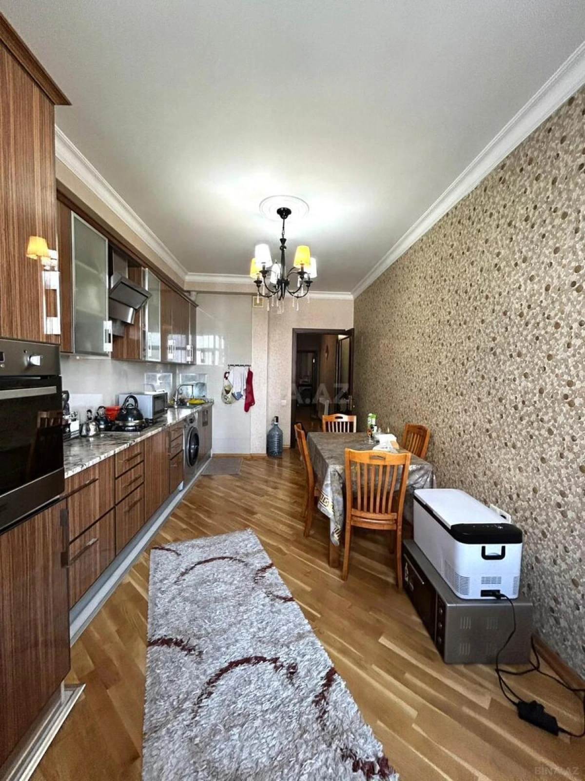 Satılır 3 otaqlı mənzil 125 m²