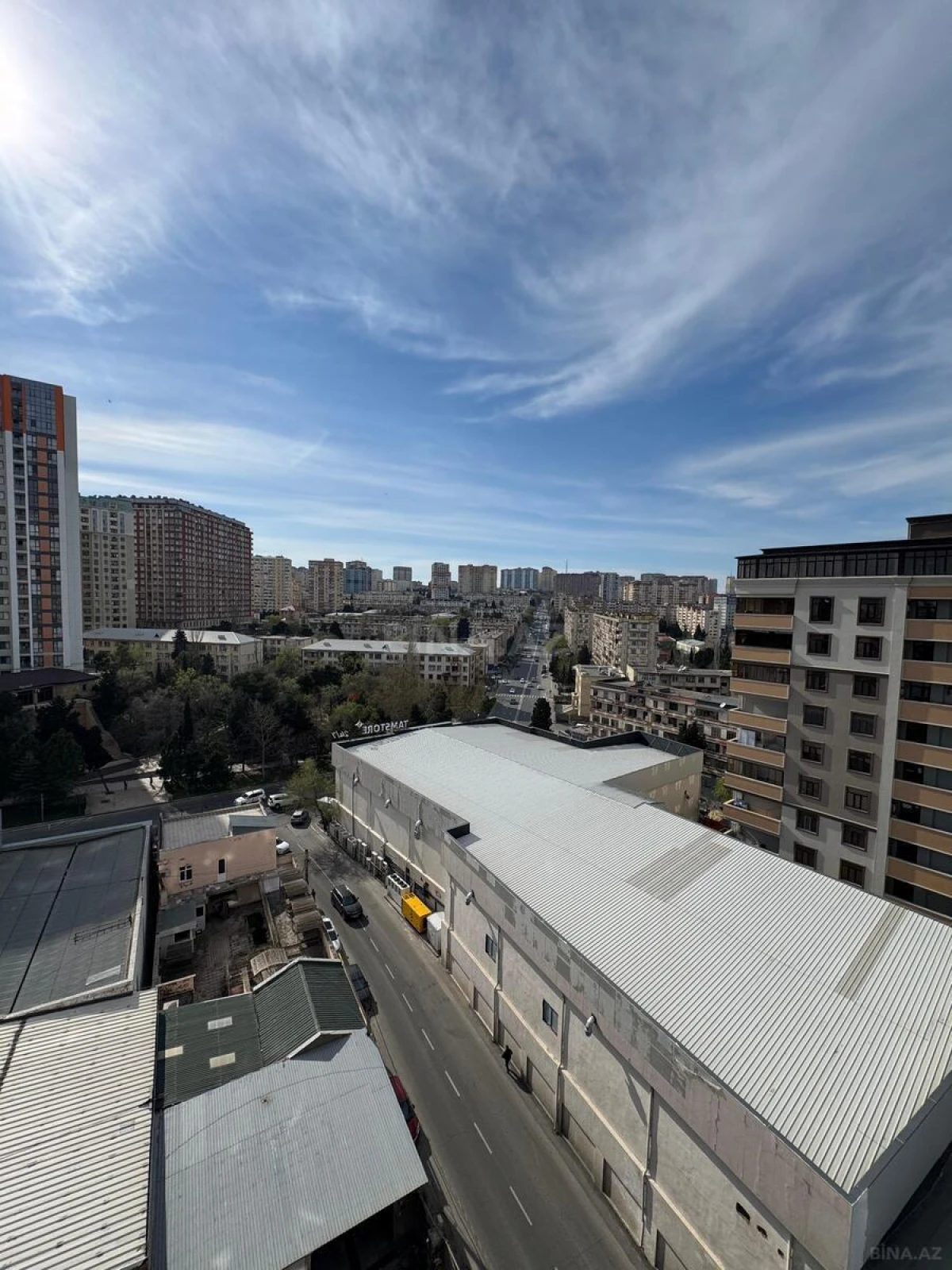 Satılır 3 otaqlı mənzil 110 m²