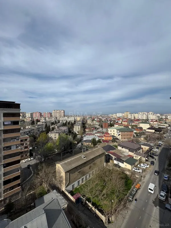 Satılır 3 otaqlı mənzil 110 m²