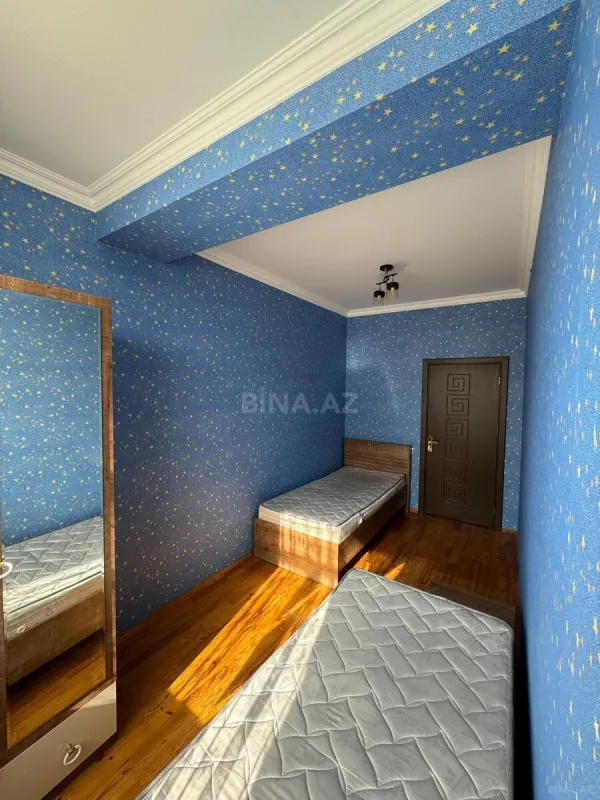 Satılır 3 otaqlı mənzil 110 m²