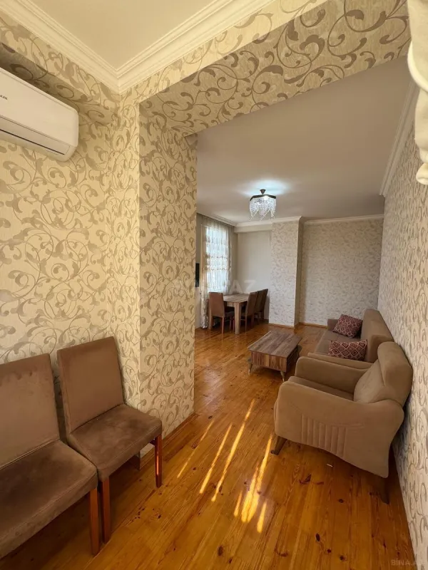 Satılır 3 otaqlı mənzil 110 m²