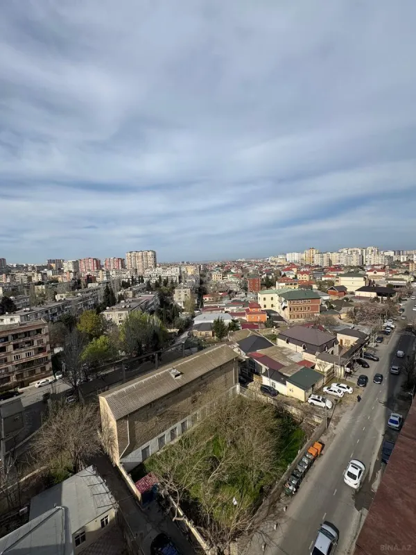 Satılır 3 otaqlı mənzil 110 m²